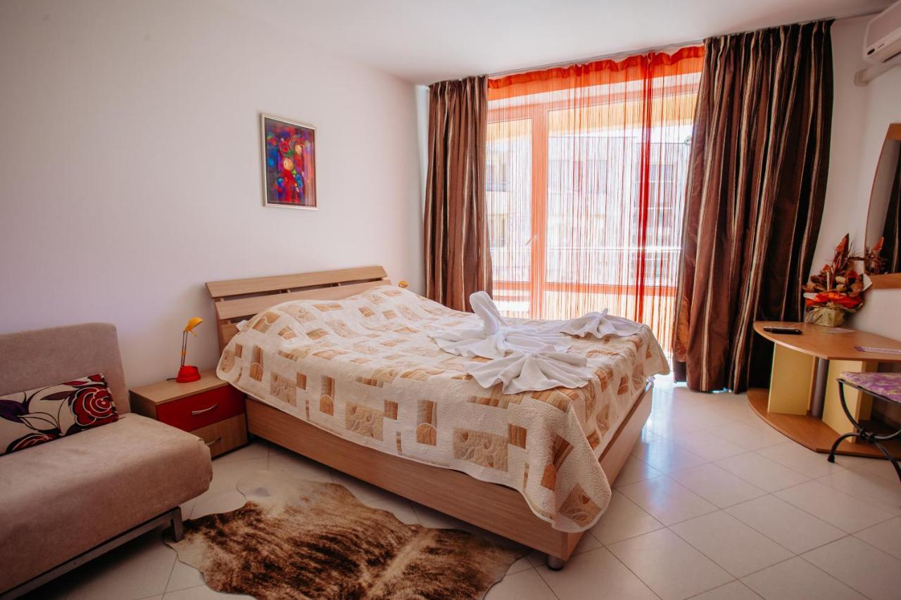 Mng Holiday Yassen Apartments Σάνι Μπιτς Εξωτερικό φωτογραφία
