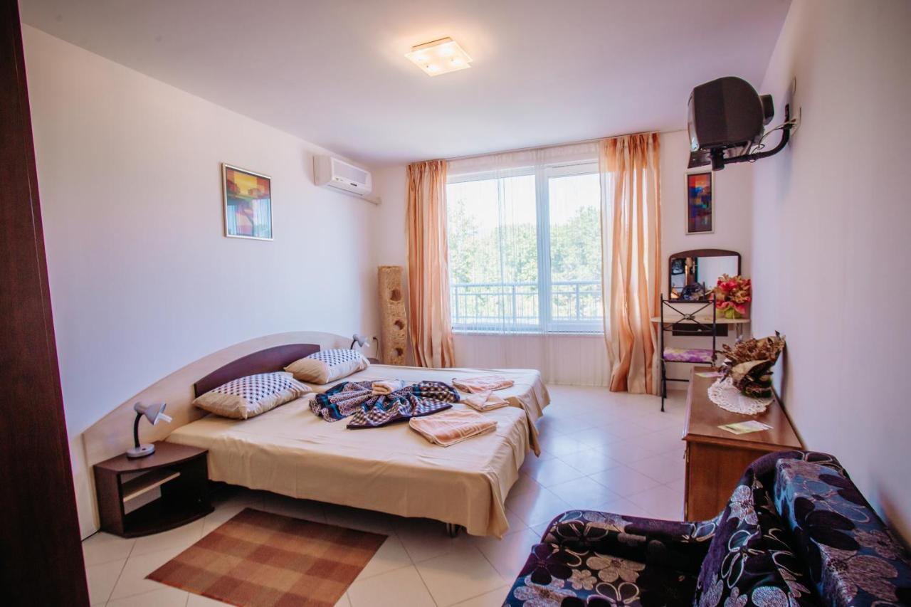 Mng Holiday Yassen Apartments Σάνι Μπιτς Εξωτερικό φωτογραφία